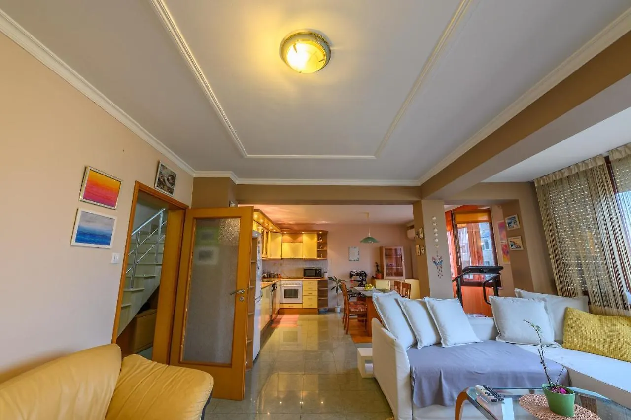 בורגאס Buda High Steps Sunny Apartment - 5Min To Beach בולגריה