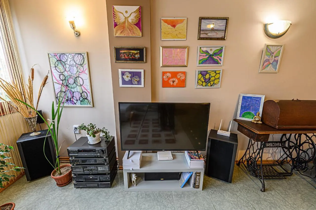 בורגאס Buda High Steps Sunny Apartment - 5Min To Beach